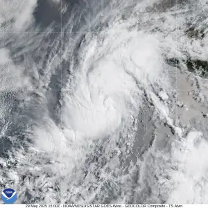 Tropical Storm Alvin strengthens off Mexico’s coast in Eastern Pacific