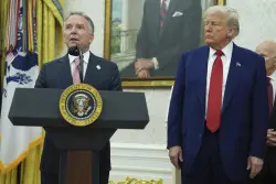 US offers Iran nuclear deal allowing temporary uranium enrichment